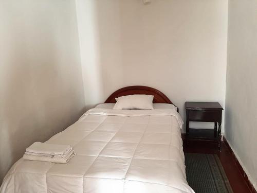 1 twin bed