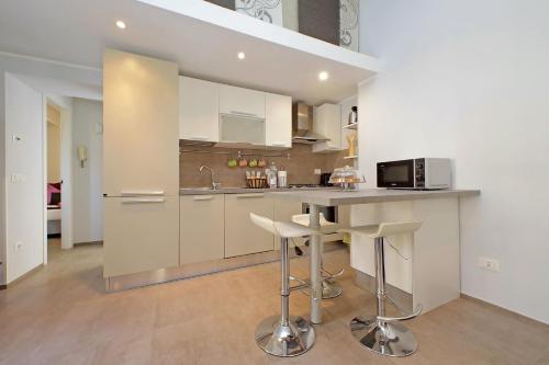 로마 dolce casa colosseo 1 - 2 3성급 게스트하우스 로비