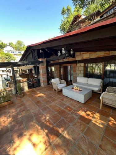 Lujosa y céntrica Villa-vista al lago y jacuzzi in Valle de Bravo, Mexico