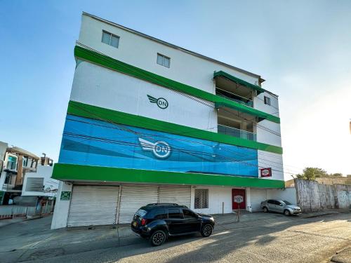 Hotel Bazurto Plaza — hotel in 27110 Cl. 33, Cartagena CO, 130001
