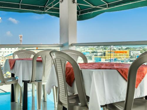 Balcony/terrace, Hotel bazurto plaza in La Quinta