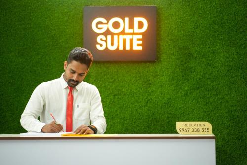 บริการและสิ่งอำนวยความสะดวก, Hotel Gold Suite, Kakkanad in โกชิ