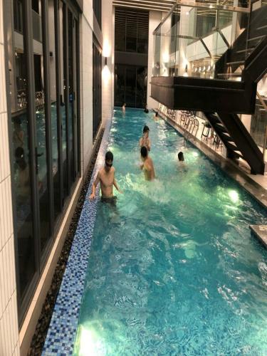 Chuỗi homestay 3 Phòng ngủ - trong tòa nhà Hàn Quốc - bể bơi - Trung tâm Bãi Cháy