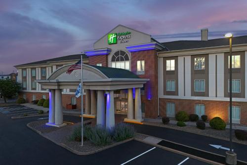 Exterior view, Holiday Inn Express & Suites Chambersburg By IHG in Chambersburg (PA)