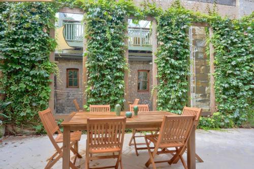 2 Bedroom Family Friendly Ultimo Near the Centre 2 E-Bikes Included - image 13