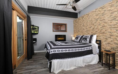 5 Bear Chalet in Gatlinburg, USA