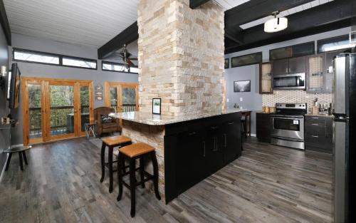 5 Bear Chalet in Gatlinburg, USA