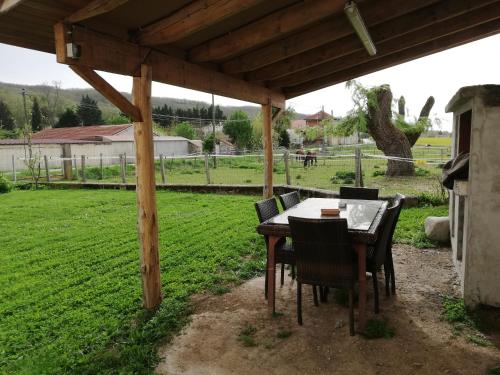 Iekārtas, Maison de 100m2 au cœur d'une pension équestre Les Sabots de Nina (Maison de 100m2 au cœur d'une pension equestre Les Sabots de Nina) in Marcollin