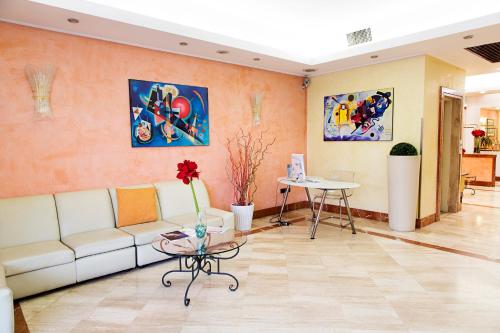 Hotel President Pomezia - main image