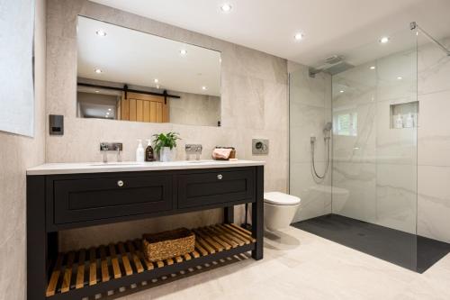 The Dog House with Hot Tub in Middleton (Cumbria)