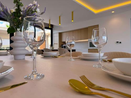 Villa Nikandra - A designer's dream - in Zrnovnica