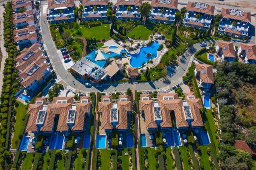 Atlantis Gardens - image 3