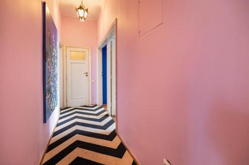 Fine Art Luxury Apartment 110 m2 , 3 min walk to Main Square