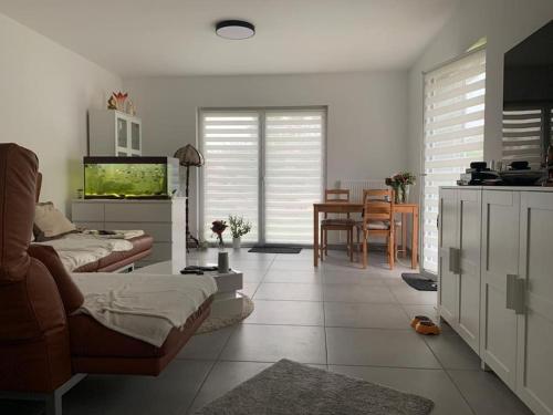 4 Zimmer im Neubau Bungalow, Garten, Grillen, bis 9 Personen, Bernau bei Berlin