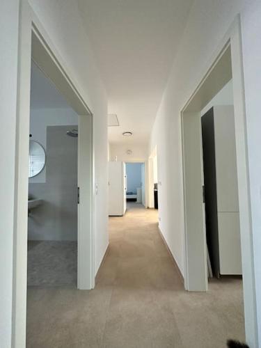 4 Zimmer im Neubau Bungalow, Garten, Grillen, bis 9 Personen 4 Zimmer im Neubau Bungalow, Garten, Grillen, bis 9 Personen