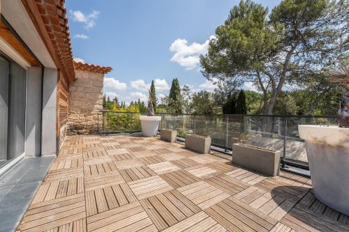 Facilities, Le plongeoir dans Montpellier in La Chamberte