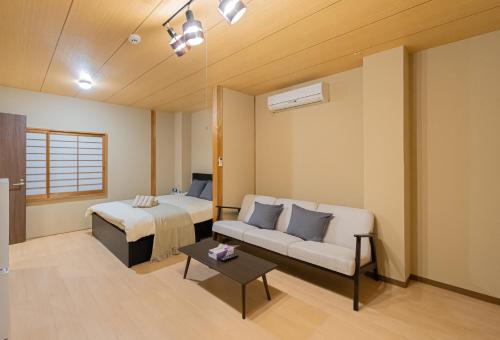 RELAX Condo Namba Daikokucho Room Type - Studio Apartment
