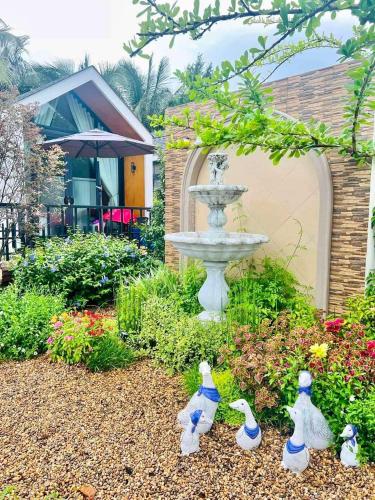 Plern-ura Poolvilla Cafe - 정원