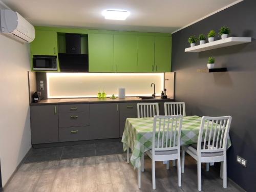 Karát Apartmanok (Karat Apartmanok) in Gyula