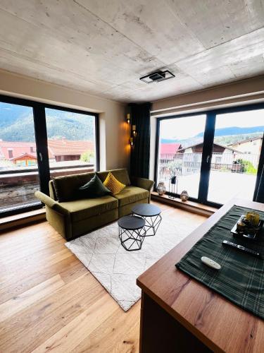 2 bedrooms, 3 beds
