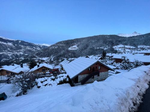 A környék, Chalet Muguet - Centre of Village location! in Les Allues