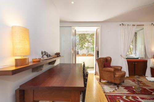 Apartment with terrace in downtown - TTL279 - main image