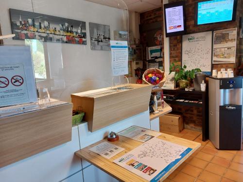 Brit Hotel Bosquet Carcassonne Cité - image 6