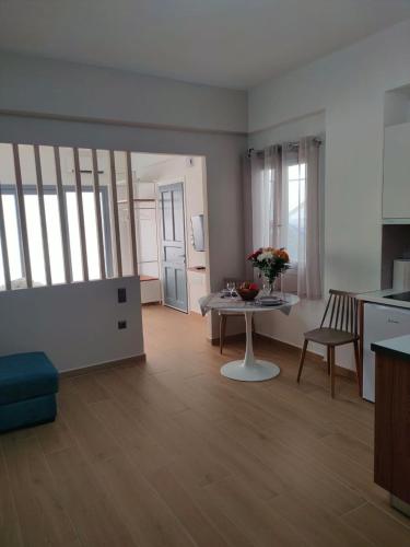 Evmaria 2, Ermoupoli (Foto 3)