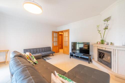 GuestReady - A sunny home in Moita