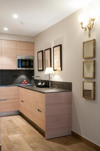 Suites Murillo Catedral, Seville (photo 8)