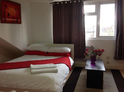 Leslie Road Accommodation