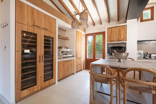 Casa MORER VERMELL- CAN BRASA by Mallorca Villa Selection