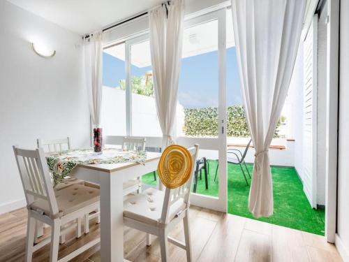 47 Amazing Primavera with Wifi, Terrace, Pool