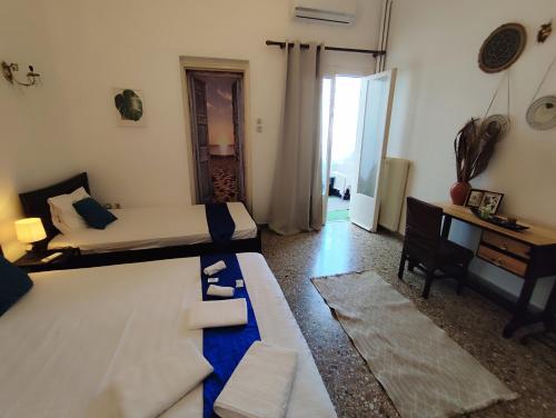 Cozy room in quiet neighbourhood, Athens