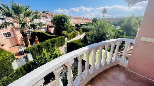 Adosado Campo Olivar LOCDENIA in Almadrava