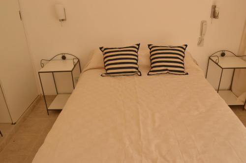 1 double bed