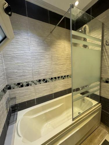 Madinaty - 2 BedroomBeauty - image 9