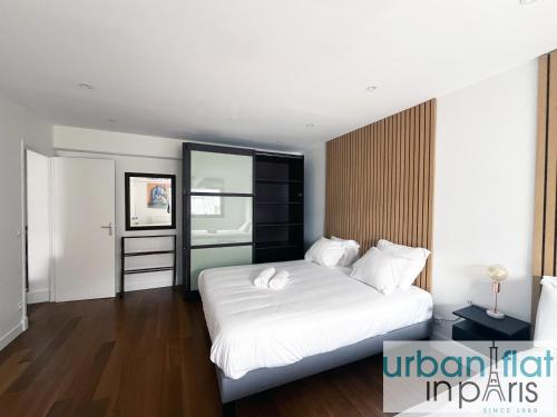 Urban Flat 168 - Spacious 1-Bedroom Apartment in Paris - image 8