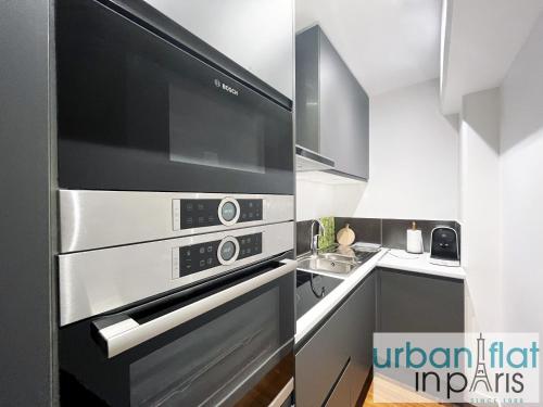 Urban Flat 168 - Spacious 1-Bedroom Apartment in Paris - image 10