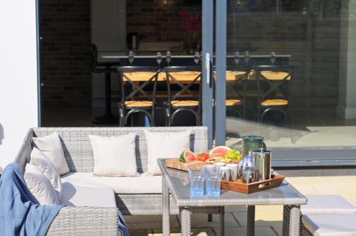 Facilities, Adgestone Villa - A Luxurious Countryside Escape with Heated Pool, Near Sandown Beach, Dog Friendly  in Brading