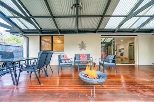 Serene and Spacious Retreat on the Hills in Berwick