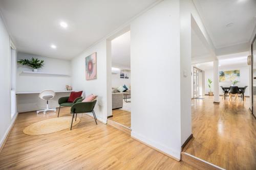 Serene and Spacious Retreat on the Hills in Berwick