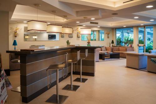 Shared lounge/TV area, Hotel Villa Maria Regina in Rome North