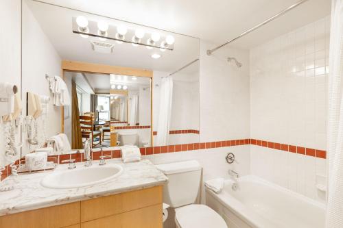Le Chamois by Whistler Premier Room Type - Deluxe One-Bedroom Apartment