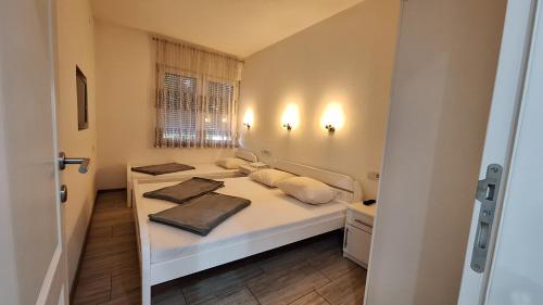 KAĆA APARTMANI 1 - image 5