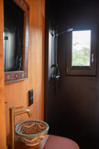 Tiny-Hausboot LIKEDEELER mit Dachterasse und Kamin, Hamburgo (foto 7)
