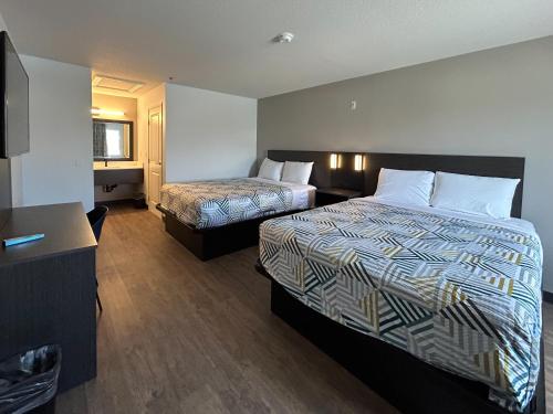Travel Inn Lake Elsinore - image 10