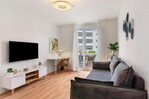 Superior One-Bedroom Apartment with Balcony