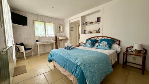 Le Clos Beldane, Le Tâtre (Foto 6)