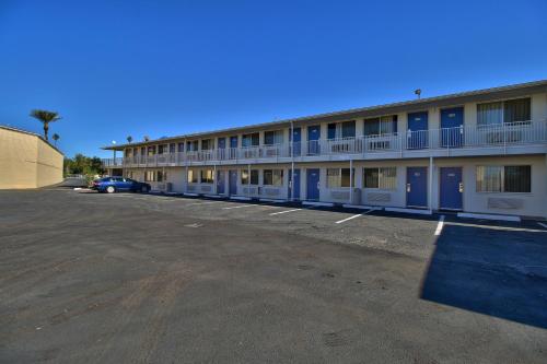 Motel 6-Youngtown, AZ - Phoenix - Sun City